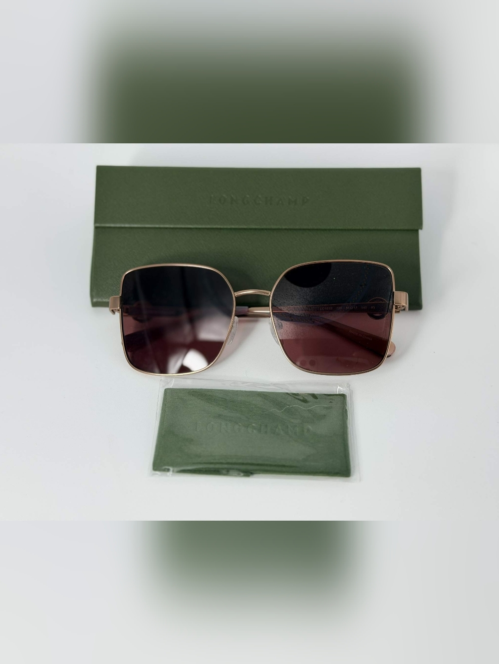 🇫🇷 NIB Longchamp LO181S Amber Gold Square Medallion Sunglasses-Purple Gradient